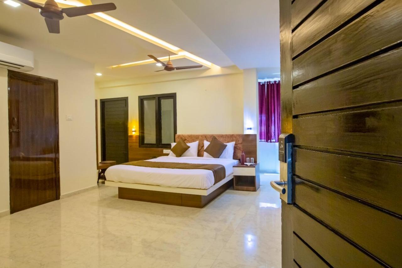 Hotel Ivy Residency à Coimbatore Extérieur photo