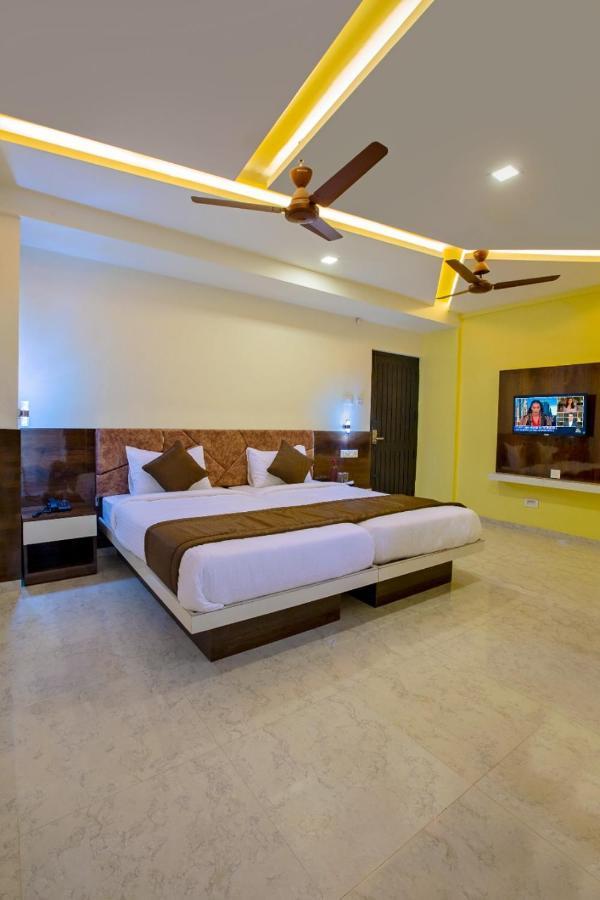 Hotel Ivy Residency à Coimbatore Extérieur photo