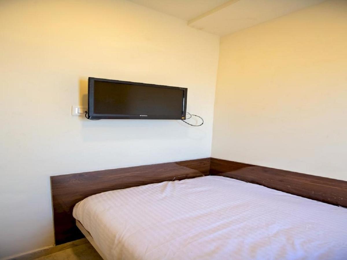 Hotel Ivy Residency à Coimbatore Extérieur photo
