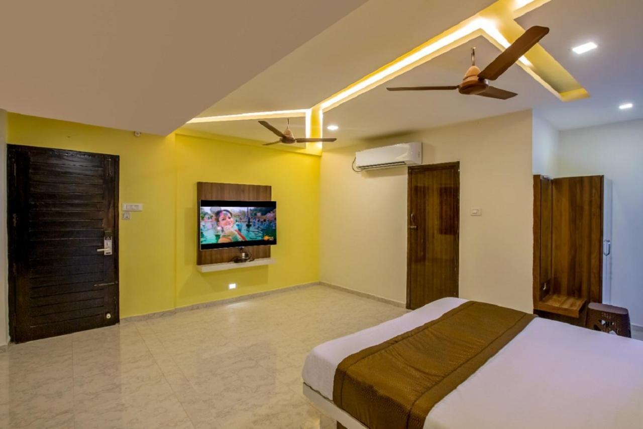 Hotel Ivy Residency à Coimbatore Extérieur photo