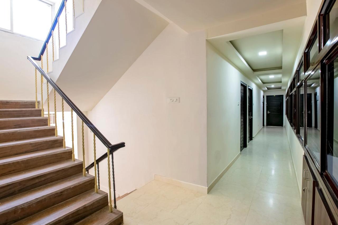 Hotel Ivy Residency à Coimbatore Extérieur photo