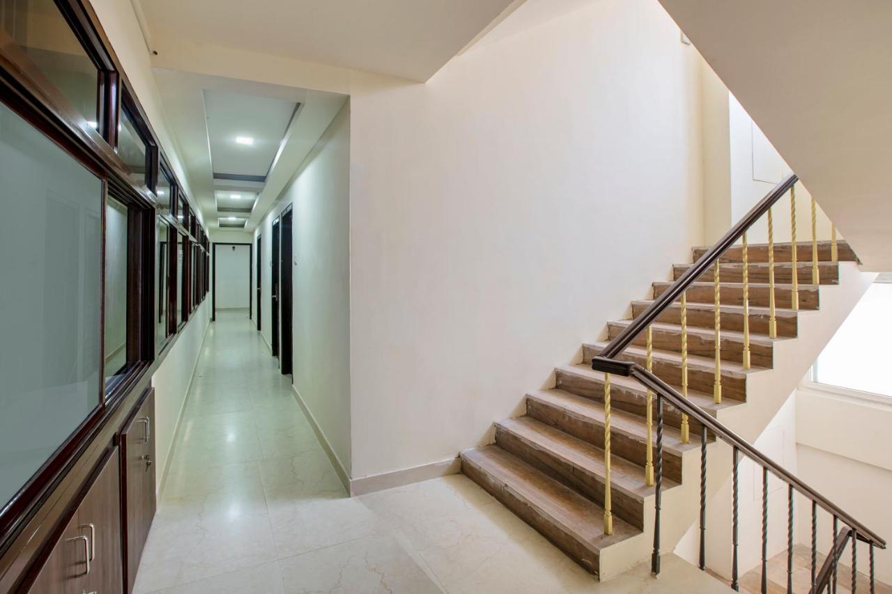 Hotel Ivy Residency à Coimbatore Extérieur photo