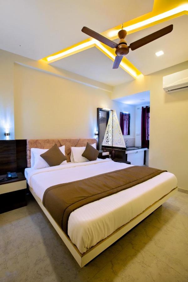 Hotel Ivy Residency à Coimbatore Extérieur photo